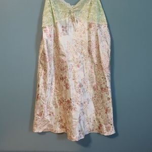 L NWOT Morgan Taylor Intimates Macys